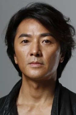 満島真之介